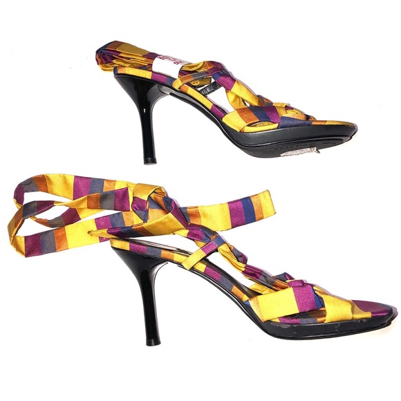 KENNETH COLE ANKLE WRAP HEELS - Picture 6 of 6